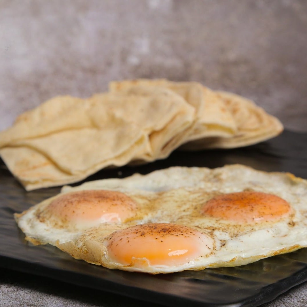 Le Notre Cafe | Sunny Side